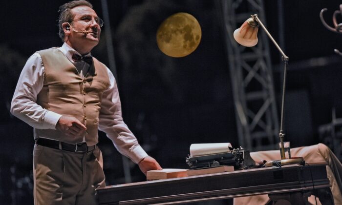 Ferhat Göçer’den tiyatral şölen