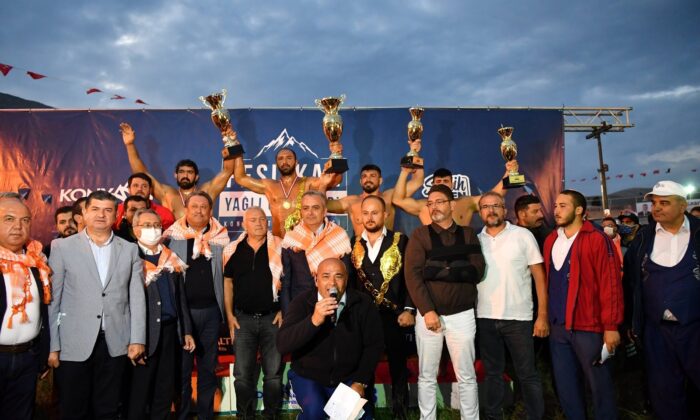 Feslikan’ın başpehlivanı Ali Gürbüz