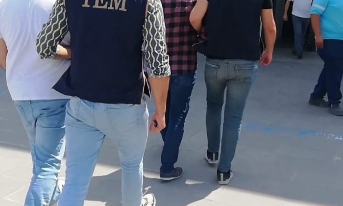Firari FETÖ/PDY şüphelileri operasyonla yakalandı
