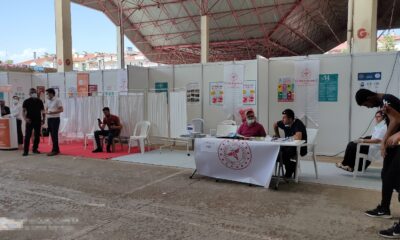 Fuara katılanlar sıraya girip randevusuz aşılandı