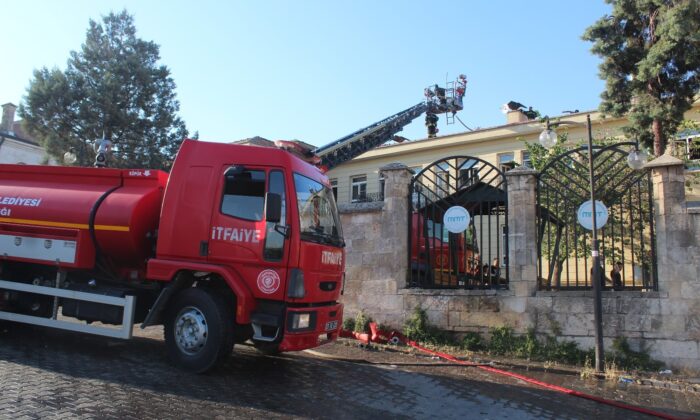 Gaziantep’te özel hastanede çıkan yangın büyümeden söndürüldü