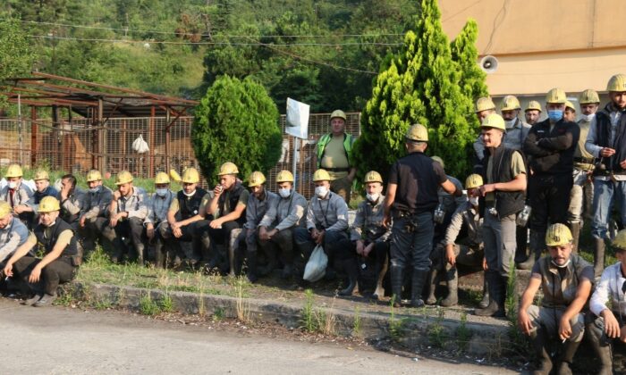 GMİS yönetimi, Armutçuk’ta madenciyi bilgilendirdi