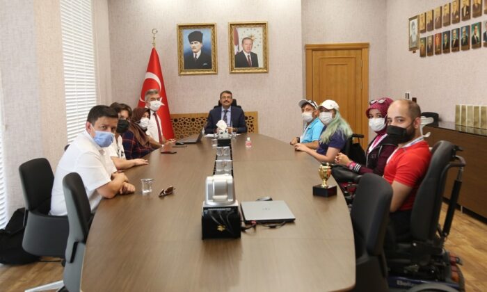 “Güçlü insanların, cesur hikâyelerine şahit olmaktan mutluluk duydum”