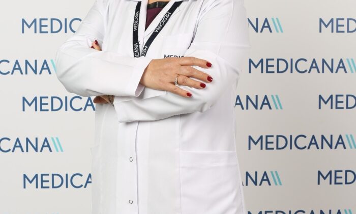 Güneşle gelen cilt lekelerine dikkat