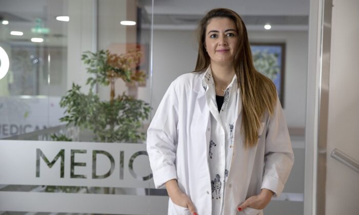 “Güneşten korunma yöntemlerine dikkat etmek gerekiyor”