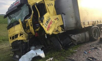 Hatalı sollama yapan minibüs, alev topuna döndü: 1 ölü