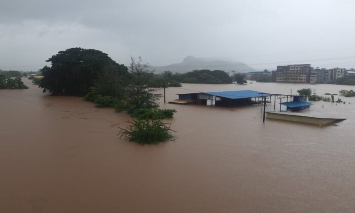 Hindistan’ı sel ve heyelan vurdu: 36 ölü