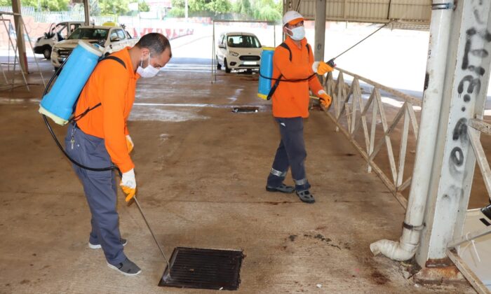 İlaçlama ekipleri bayramda tam mesai yaptı