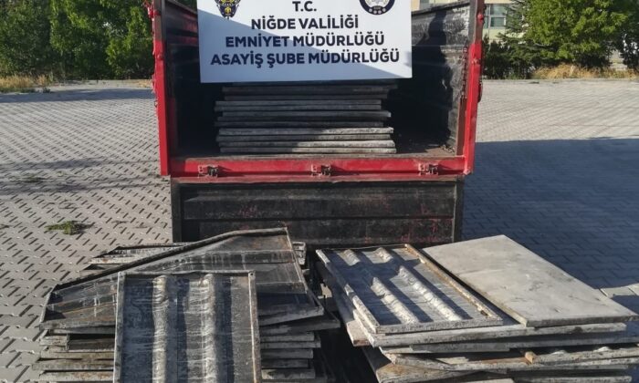 İnşaattan 140 adet çelik pano çalan 1 kişi yakalandı