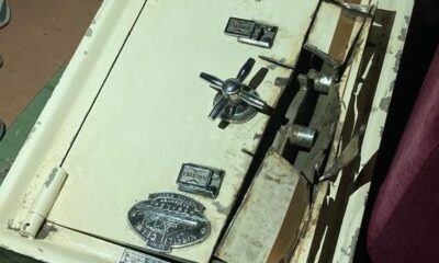 İş yerinden çelik kasa çalan 2 şüpheli tutuklandı