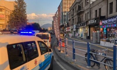 İşlek caddede şüpheli çanta alarmı