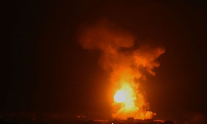 İsrail savaş uçaklarından Gazze Şeridi’ne hava saldırısı