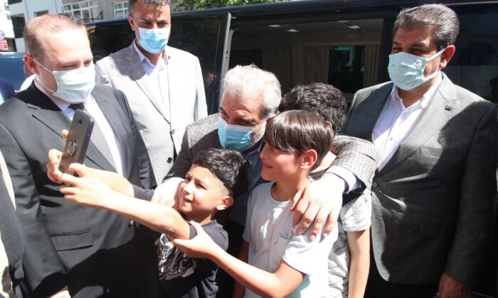 Kabaktepe’den muhalefete: “Toplumu kutuplaştırmayın, gençlerin umudunu tüketmeyin”