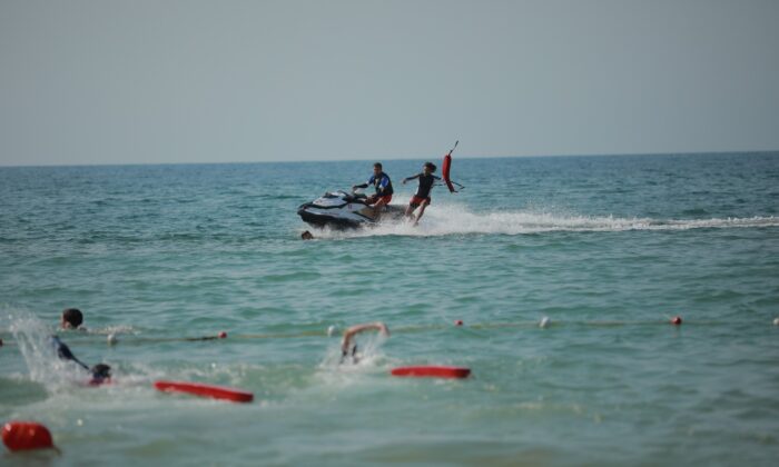 Kandıra’da denize girmek yine yasaklandı