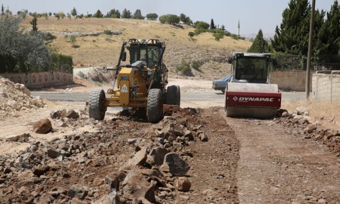 Karaköprü’de yeni yollar açılıyor