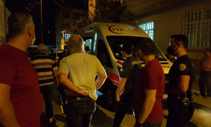 Karı koca tartışmasına aileler dahil oldu: 1 yaralı