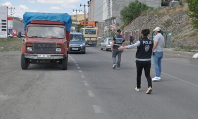 Kars’ta polisten bayram sonrası uygulama