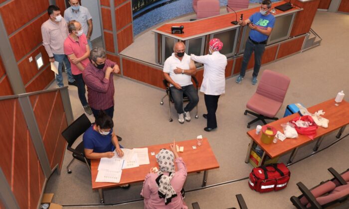 KASKİ de aşı seferberliğine katıldı