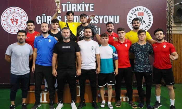Kayseri Şekerspor; Serbest Stil 2. Lig müsabakalarında üçüncü oldu