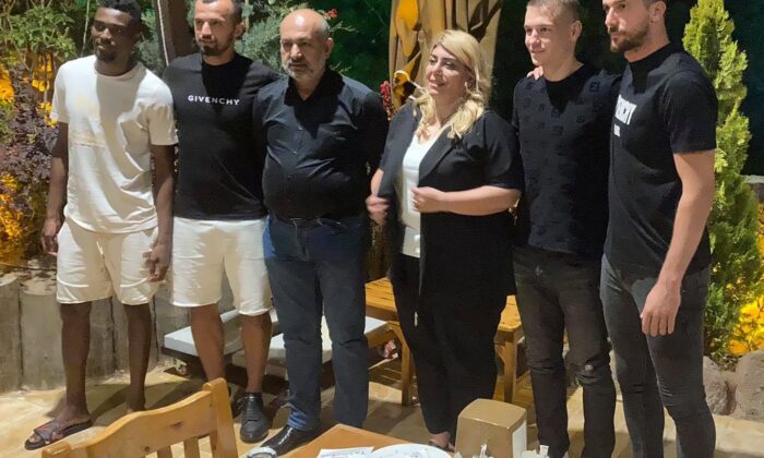 Kayserispor’un takım kaptanı İlhan Parlak oldu