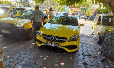 Kemer’de taksi ve otobüs duraklarında dezenfekte ve ilaçlama çalışmaları sürüyor