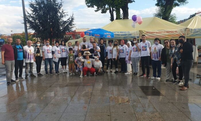 Kermeste yardım kutusu çalındı