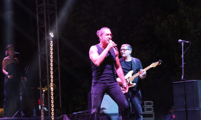 Kıraç’tan, Hatay’ın Anavatana katılışının 82’nci yıldönümünde konser