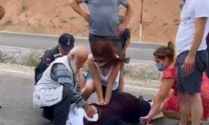 Kontrolden çıkan otomobil takla attı: 1 ölü, 2 yaralı