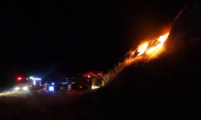 Kozan’da geri dönüşüm tesisinde yangın