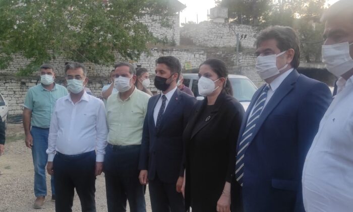 Kozan’daki orman yangını kısmen kontrol altında