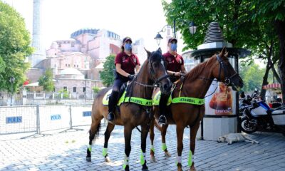 Kurban Bayramı’nda Ayasofya’da atlı polislerle denetim