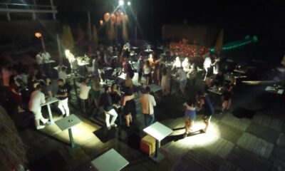 Kuşadası’nda eğlence bayramda tavan yaptı