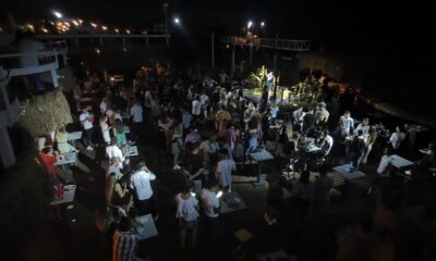 Kuşadası’nda eğlence tavan yaptı