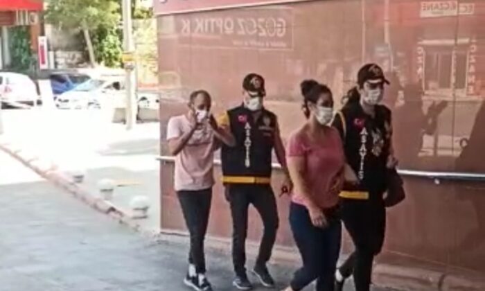 Kuyumcuya sahte altın satan 2 kişi yakalandı