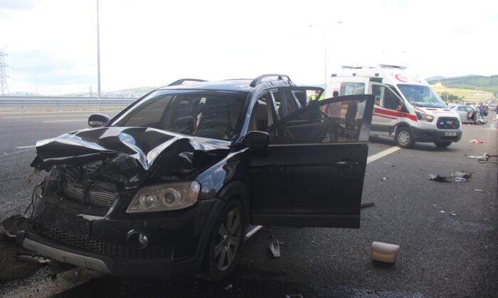 Kuzey Marmara’da bayram dönüşü kaza: 1’i çocuk 5 yaralı