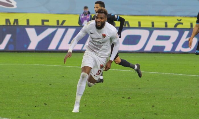 Lütfü Savaş: “Boupendza’ya Türkiye’den teklif yok”