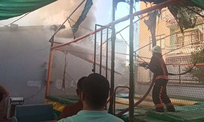 Malatya’da restoranda çıkan yangın korkuttu