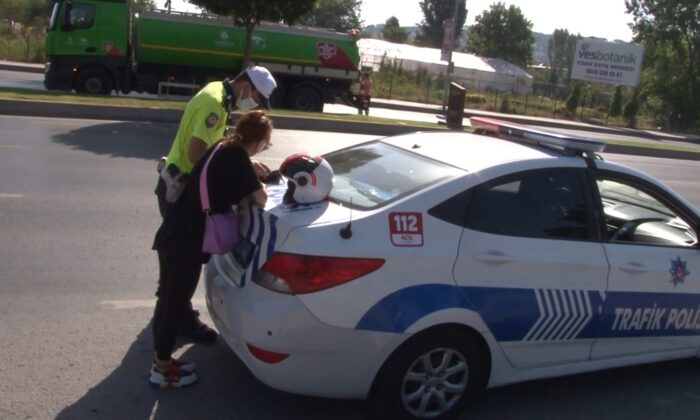Maltepe’de motosiklet sürücüleri denetlendi
