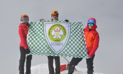 Manisa BBSK’lı dağcılar Türkiye’nin zirvesine tırmandı