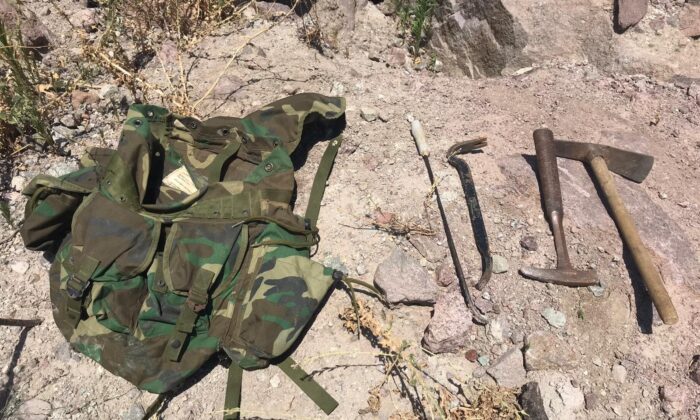 Manisa’da kaçak kazıya jandarmadan suçüstü