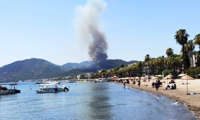 Marmaris’te korkutan yangın