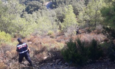 Marmaris’te yangınla ilgili vatandaşların şüphelendiği 2 kişi aranıyor