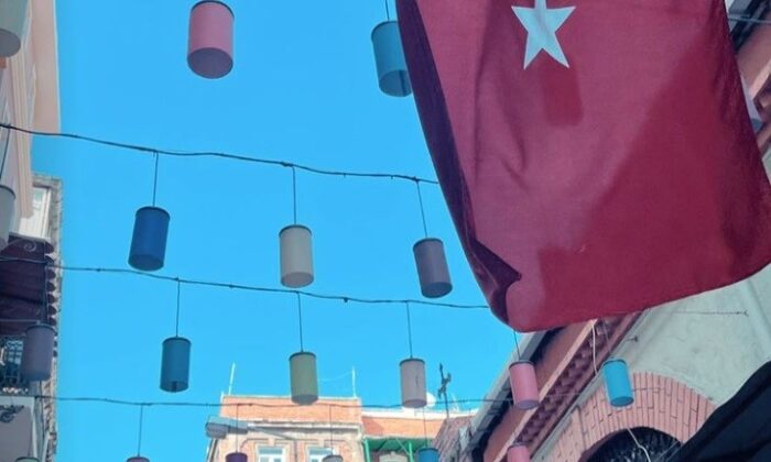 Meksikalı fenomen, Avrupa Sinovac aşısını kabul etmeyince İstanbul’da kaldı