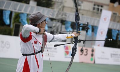 Mete Gazoz son 16 turuna yükseldi