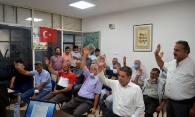 Meyveciler sandığa gitti