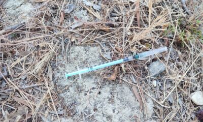 Mezarlıkları uyuşturucu bağımlıları mesken etti