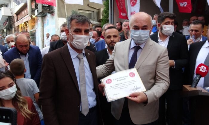 MHP Genel Sekreteri Büyükataman: “Türkiye’nin dört bir yanında çıkarılan yangınlar yüreğimizi kavuruyor”