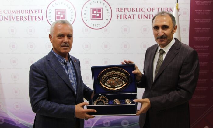 Milletvekili Ataş: “Fırat Üniversitesi bölgeye ciddi katkılar sağlayan bir üniversite”