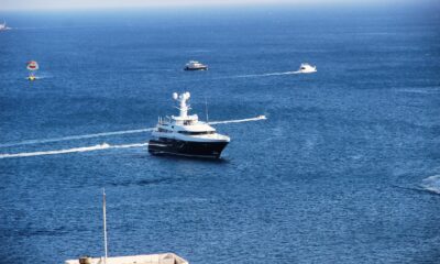 Milyon dolarlık yatıyla gelen ünlü milyarder Yaroslavsky Bodrum’da keyif yapıyor