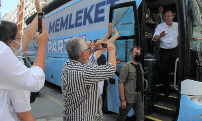 Muharrem İnce’den CHP seçmenine çağrı: “Kerhen CHP’ye oy vereceğine gel Memleket Partisi’ne oy ver”